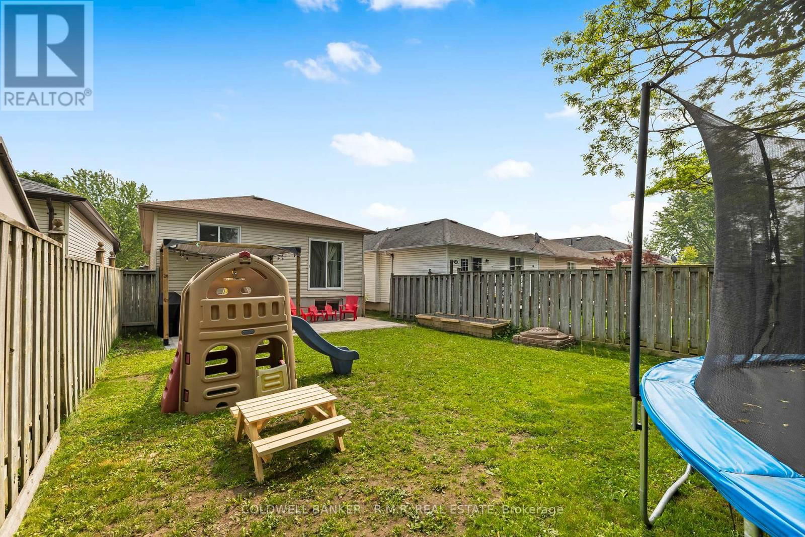 813 BATTELL COURT Image 46