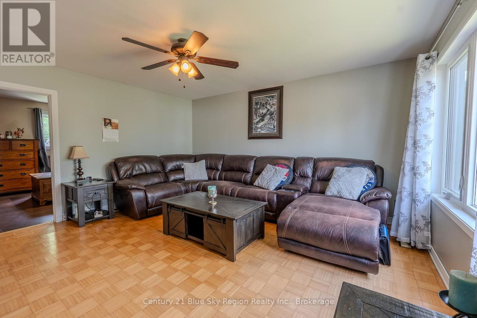 240 CACHE BAY ROAD Image 11