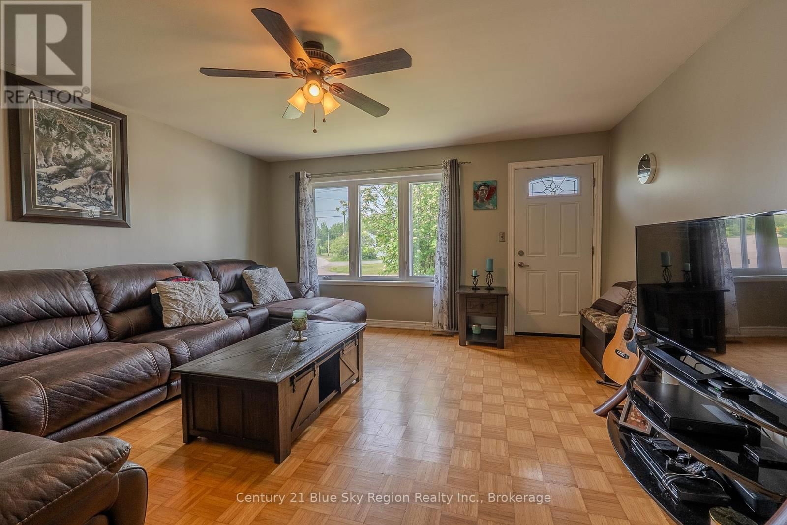 240 CACHE BAY ROAD Image 13