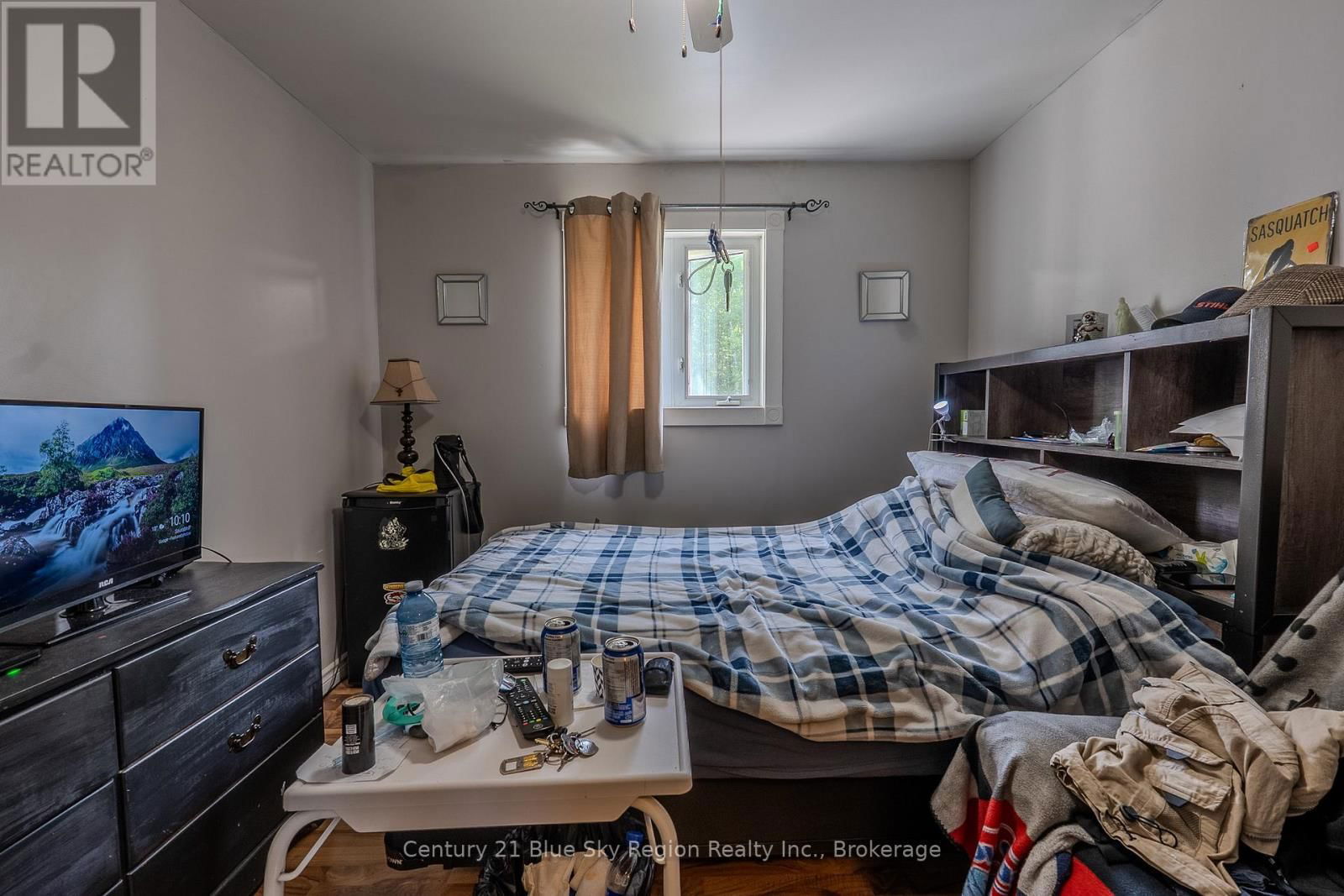 240 CACHE BAY ROAD Image 17