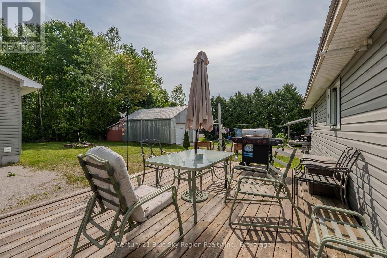 240 CACHE BAY ROAD Image 20