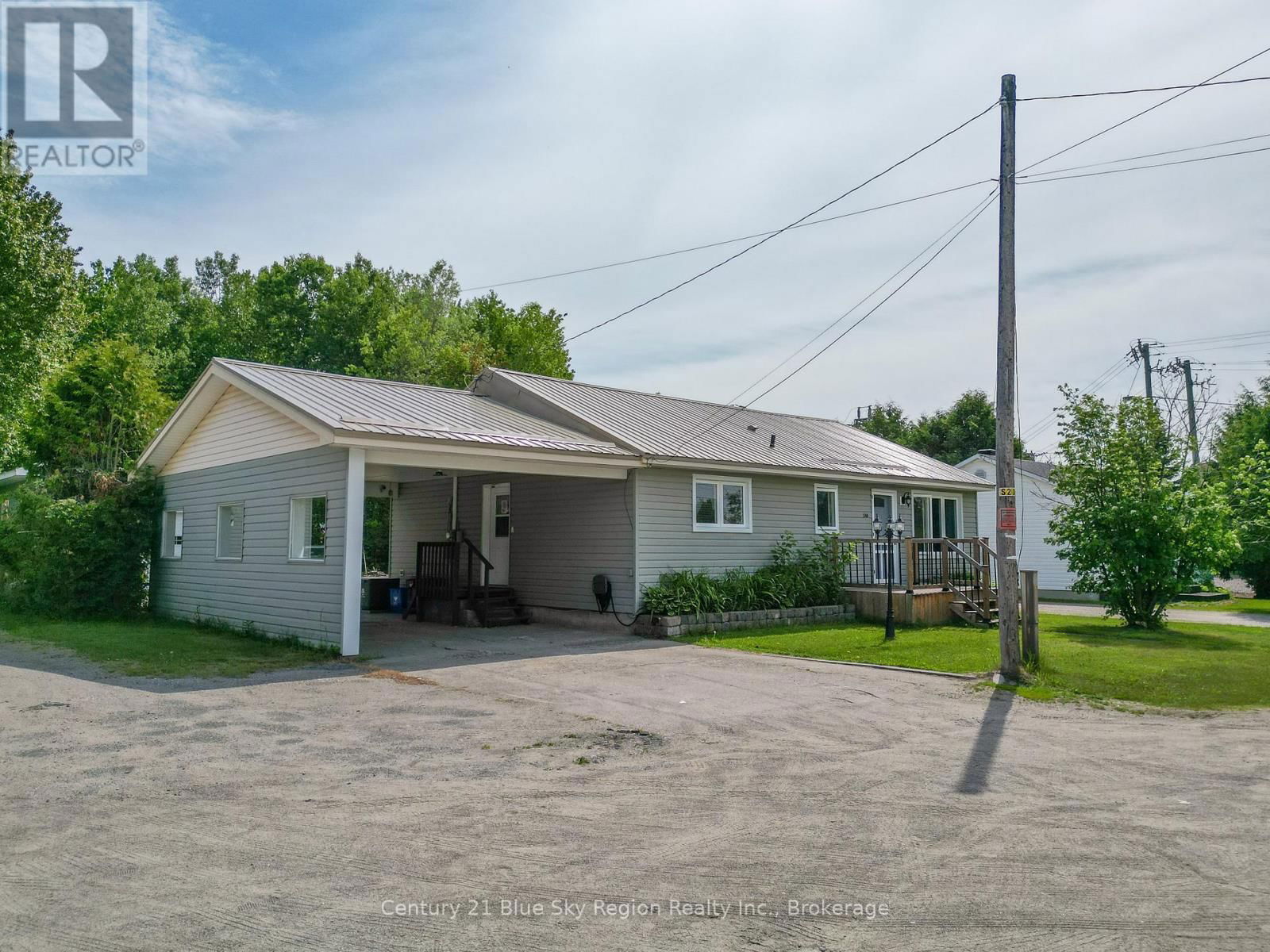 240 CACHE BAY ROAD Image 30