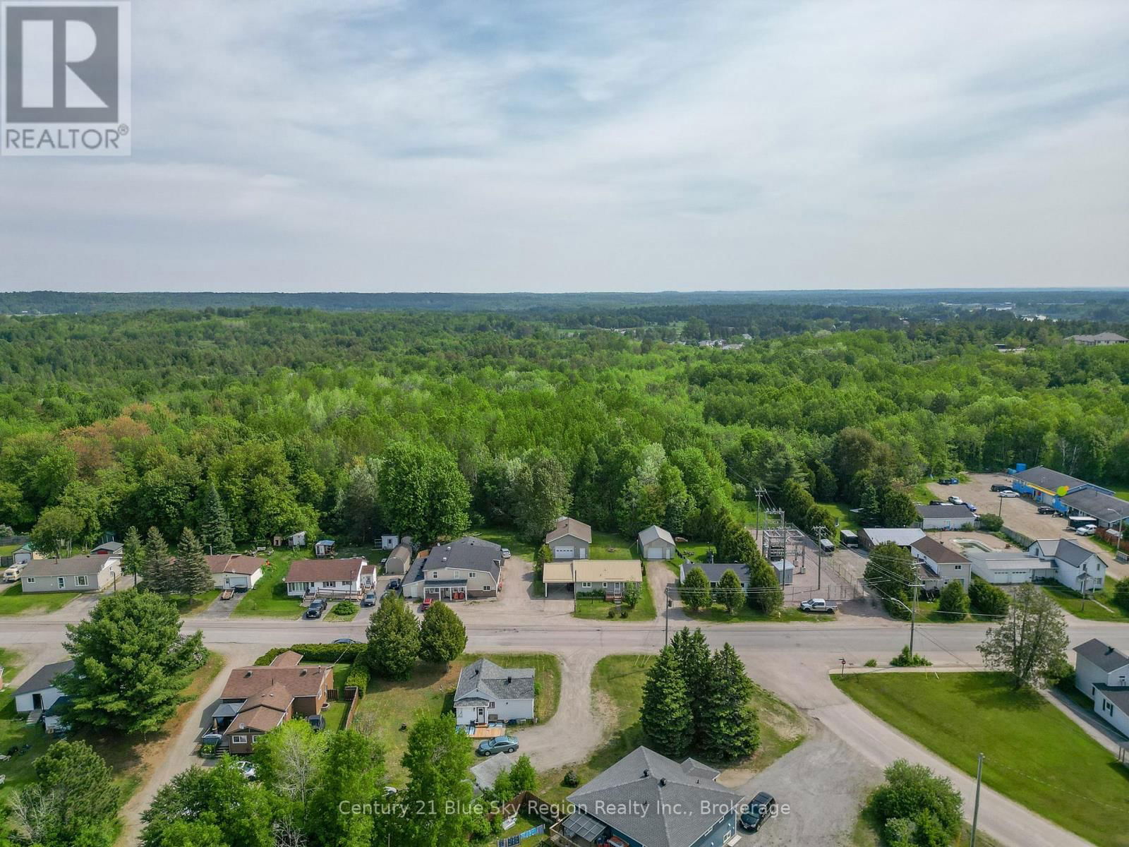 240 CACHE BAY ROAD Image 34