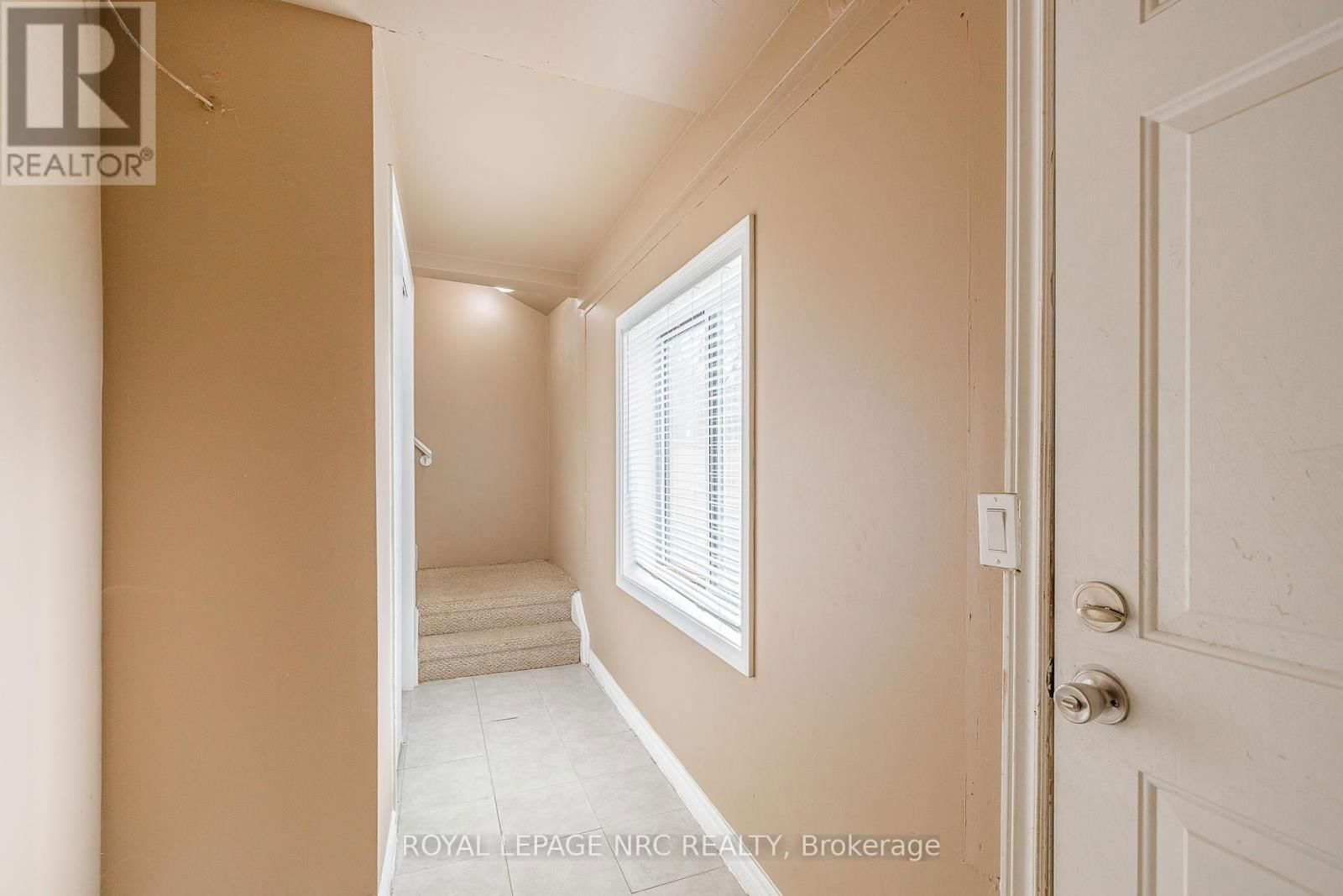 4160 DORCHESTER ROAD Image 15