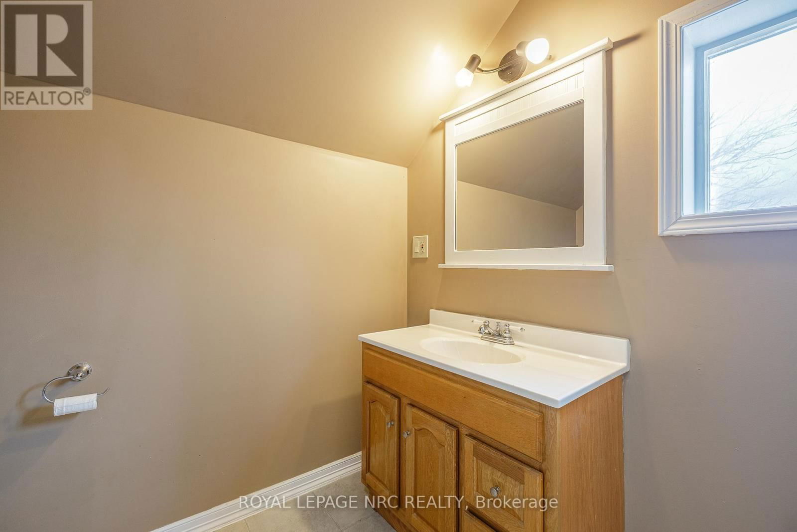 4160 DORCHESTER ROAD Image 17