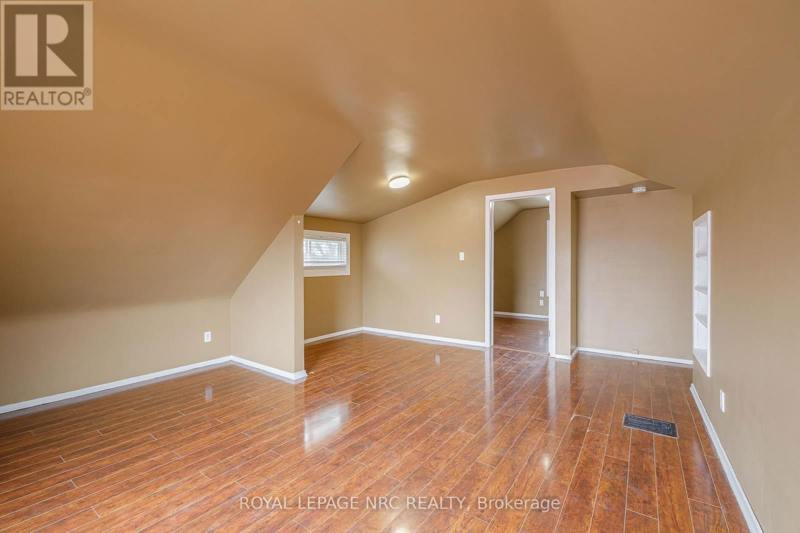 4160 DORCHESTER ROAD Image 21