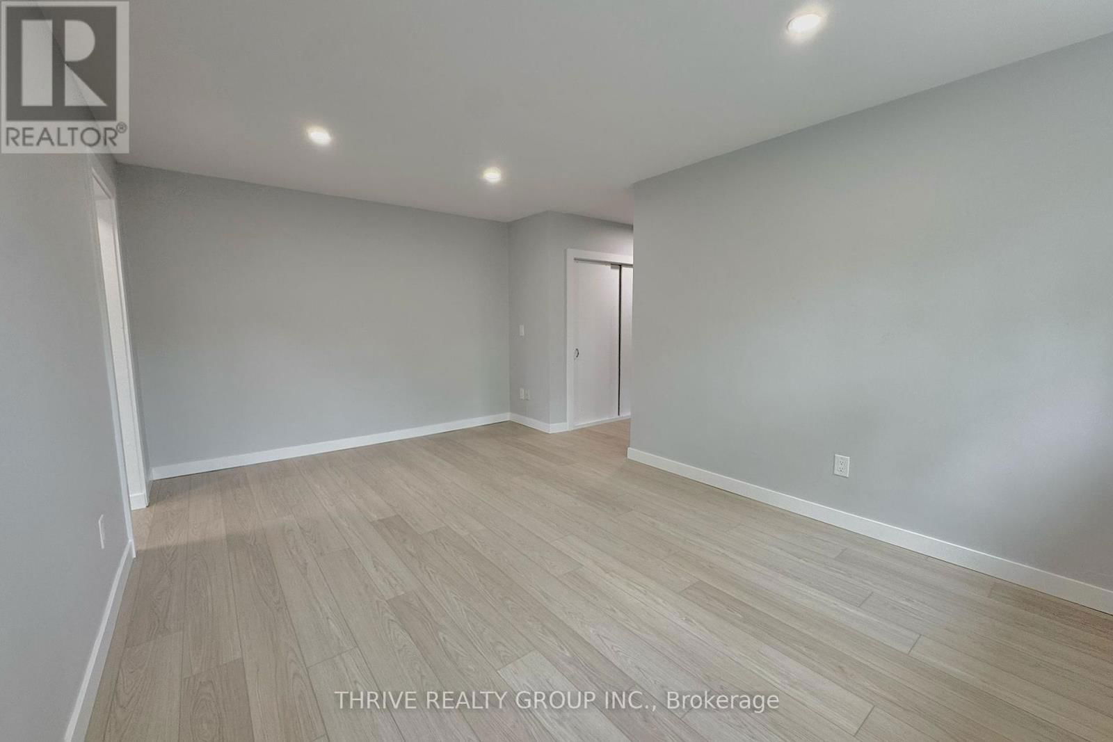 11 - 63 WELLINGTON ROAD Image 9