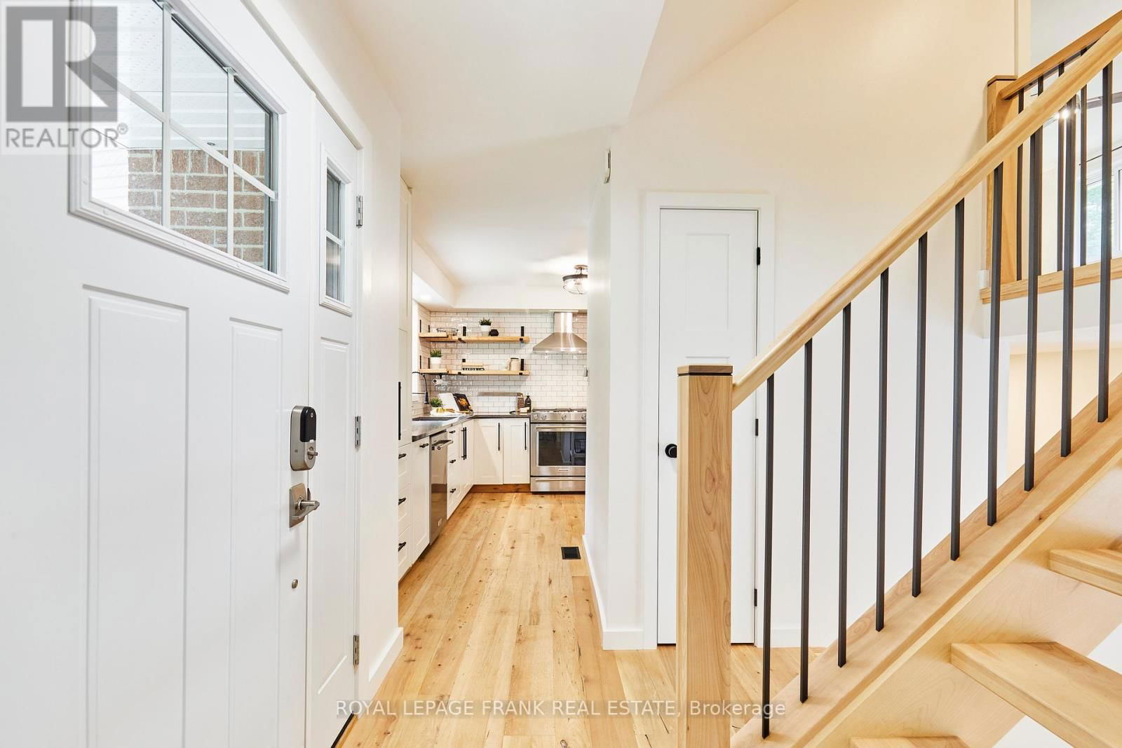 132 COULTER DRIVE Image 11