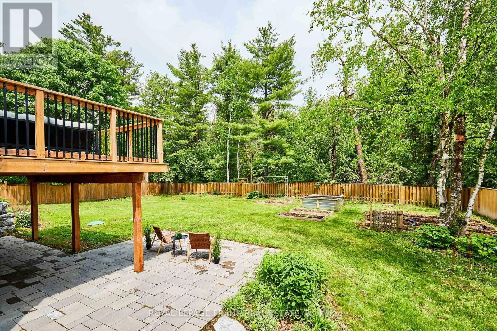 132 COULTER DRIVE Image 38