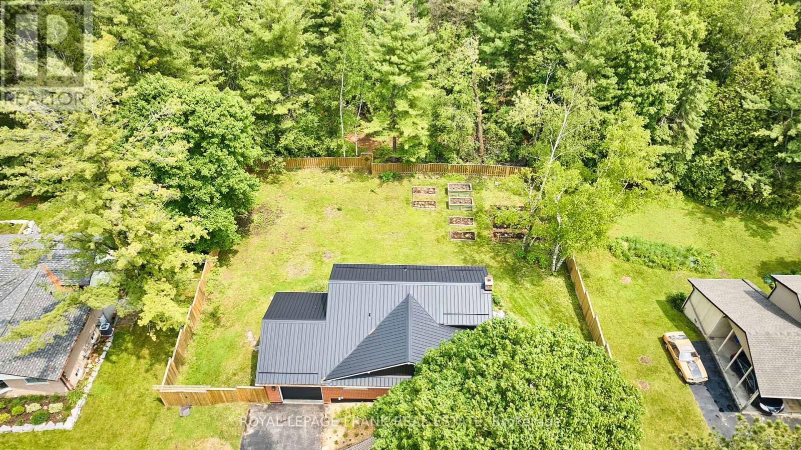 132 COULTER DRIVE Image 49