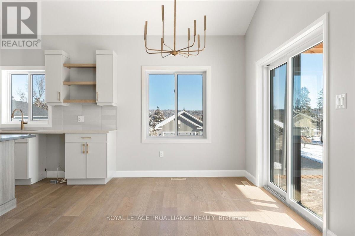 47 ROSEWOOD DRIVE Image 12
