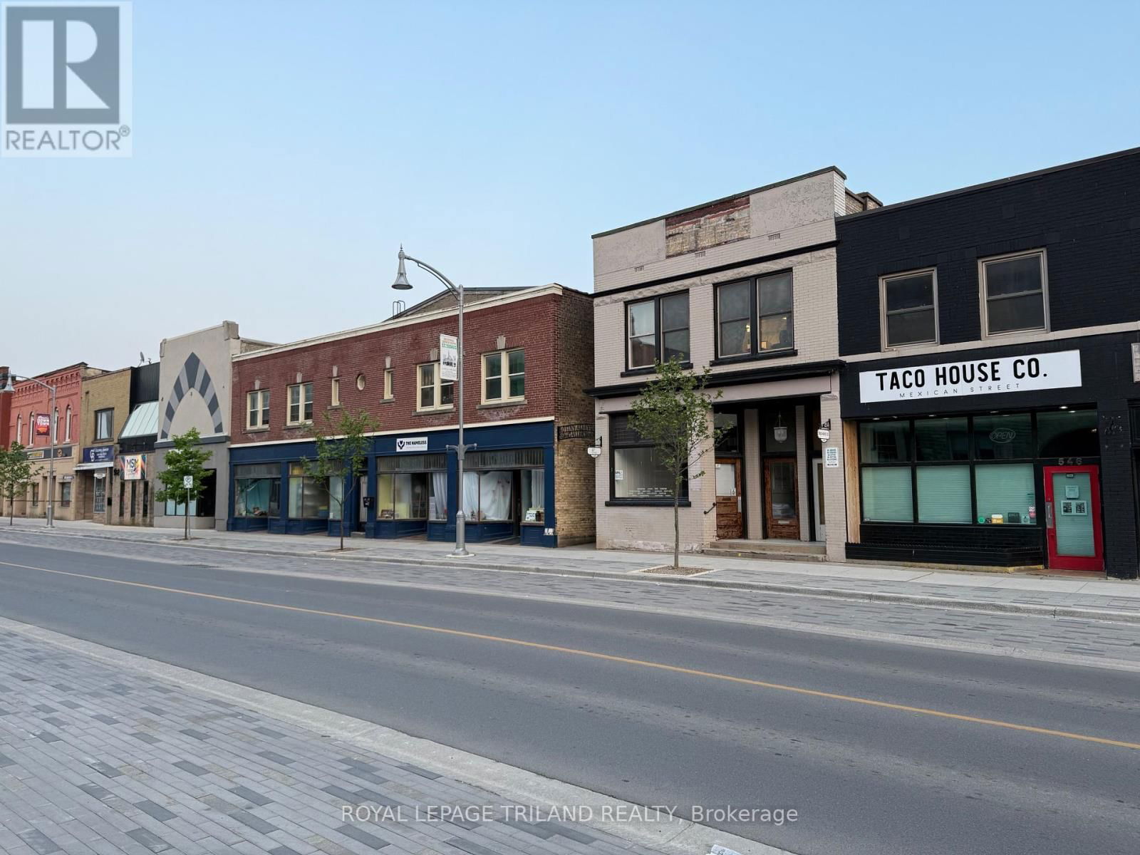 548 TALBOT STREET Image 32