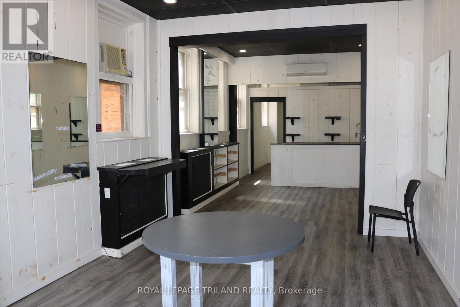 548 TALBOT STREET Image 7