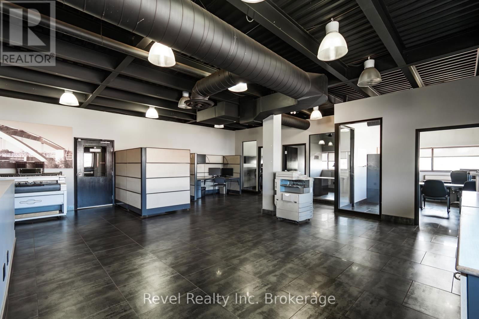 1811 SEYMOUR STREET Image 12