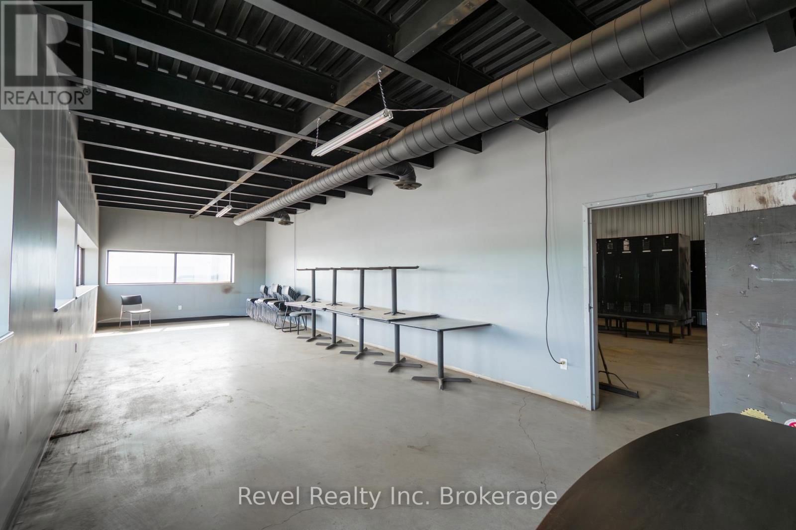 1811 SEYMOUR STREET Image 30