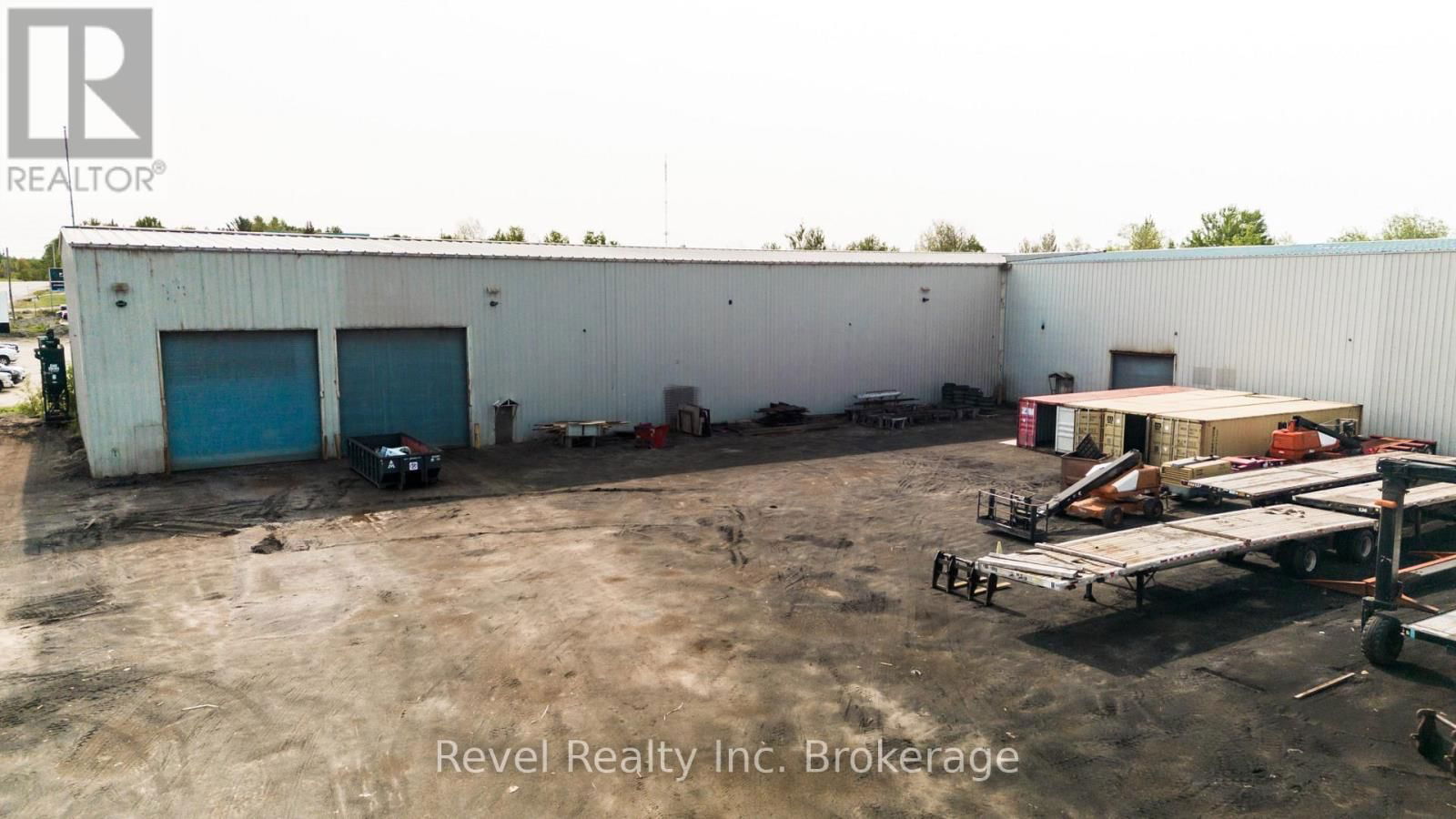 1811 SEYMOUR STREET Image 44