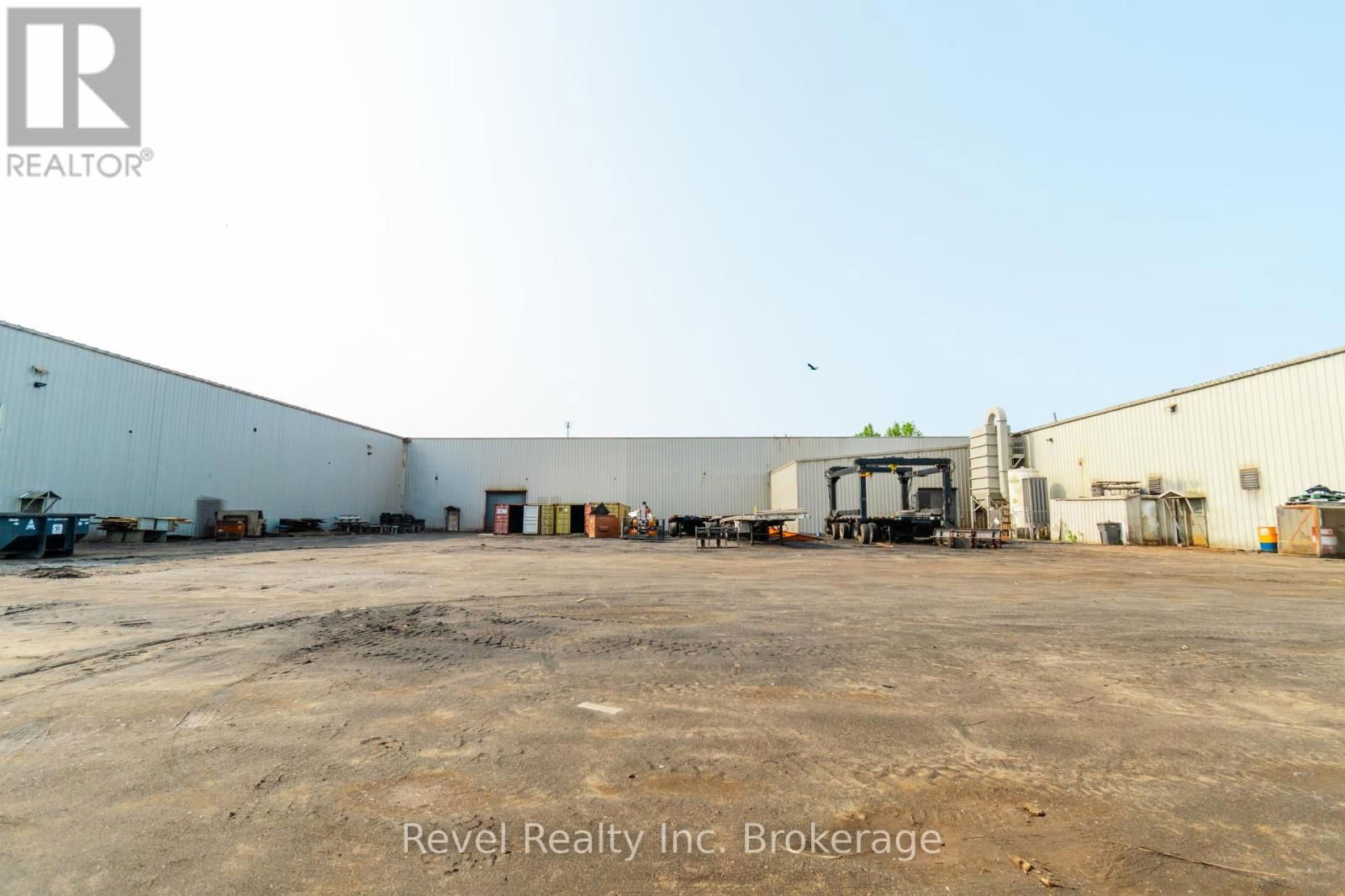 1811 SEYMOUR STREET Image 47