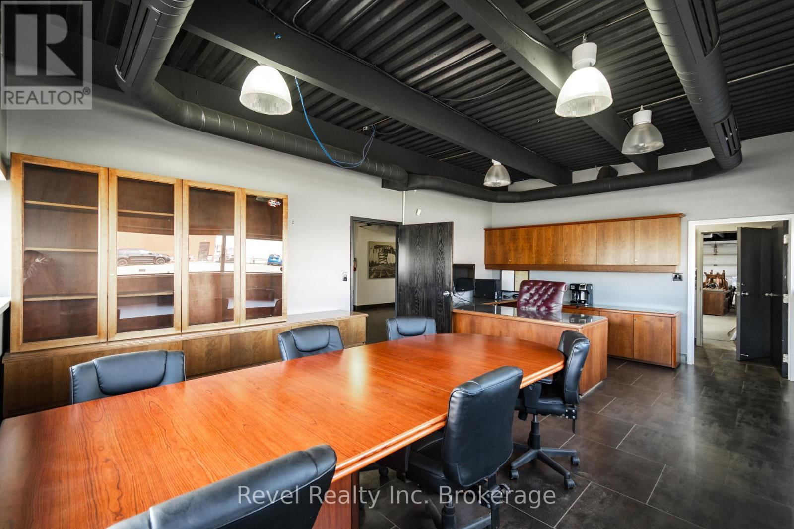 1811 SEYMOUR STREET Image 9