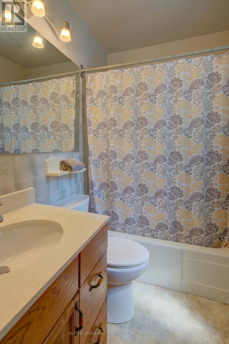 307 PALACE ROAD Image 22