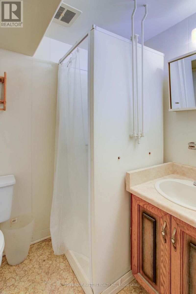 307 PALACE ROAD Image 37