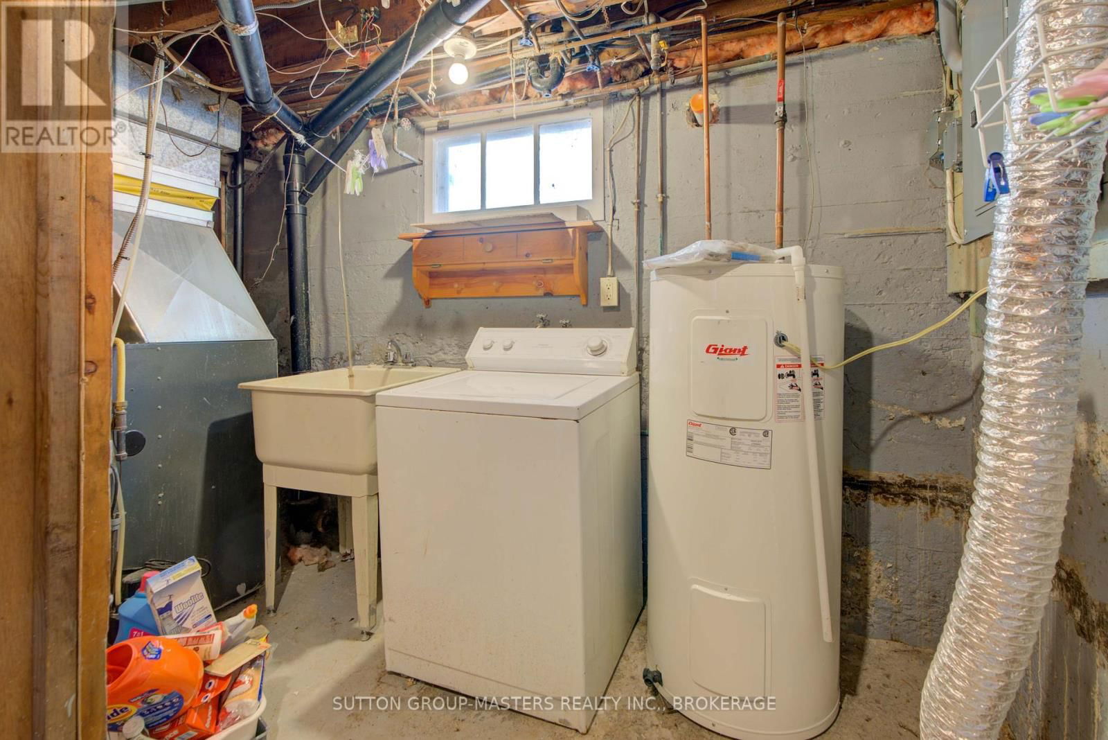 307 PALACE ROAD Image 38
