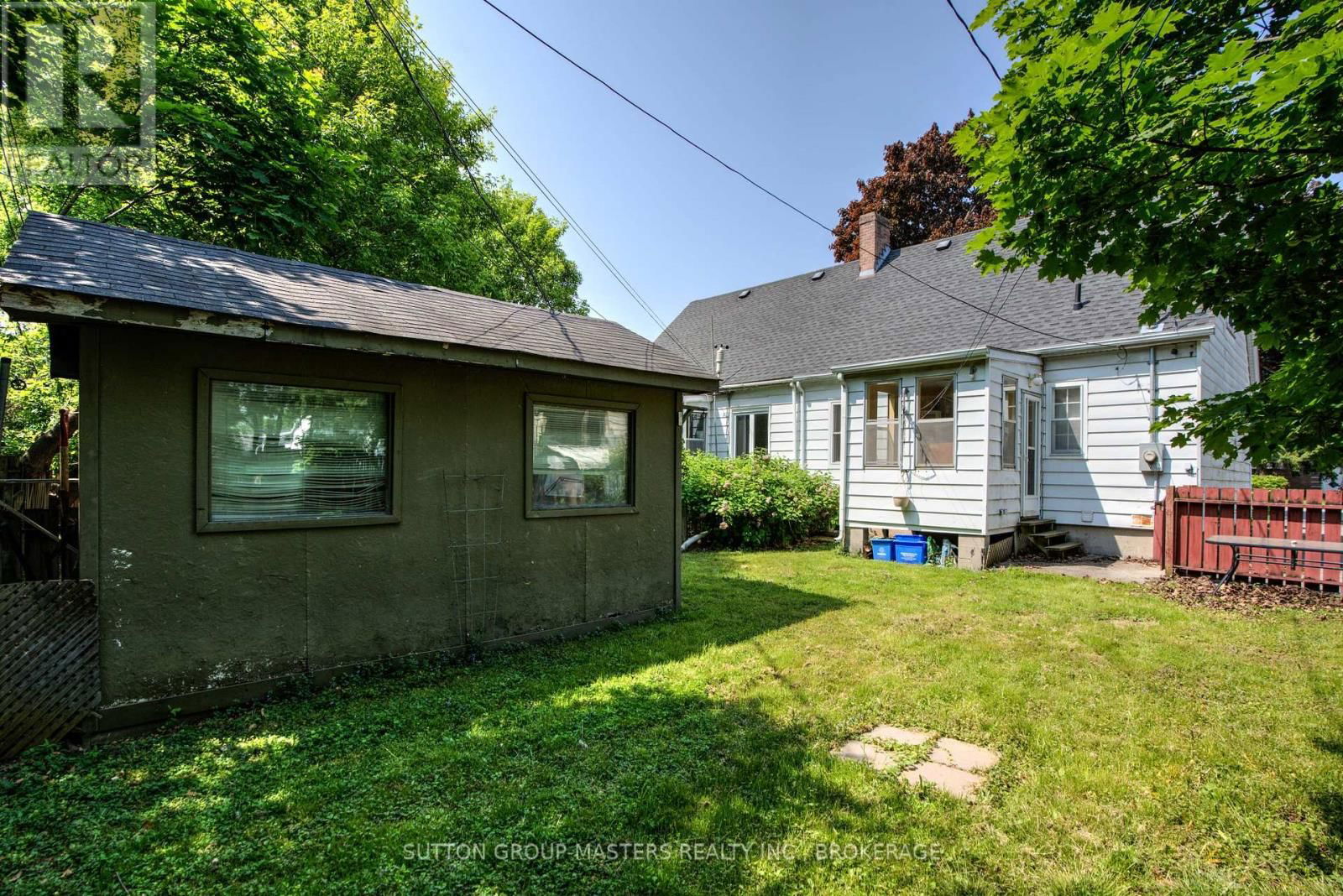 307 PALACE ROAD Image 42