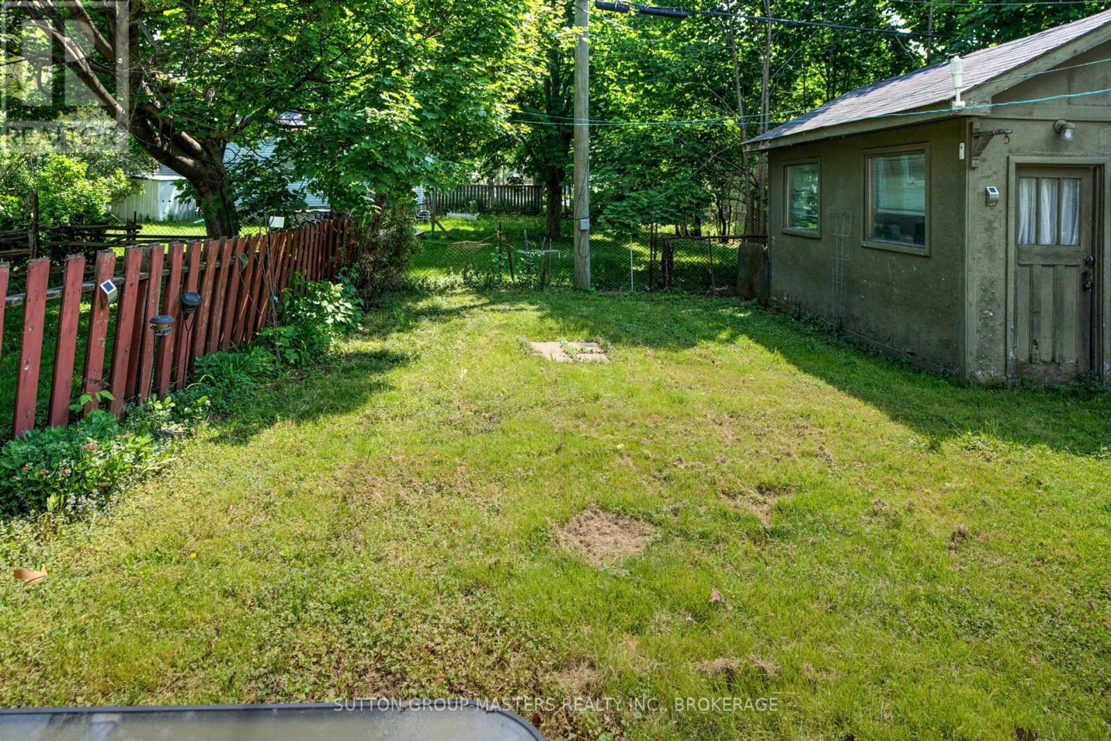 307 PALACE ROAD Image 43