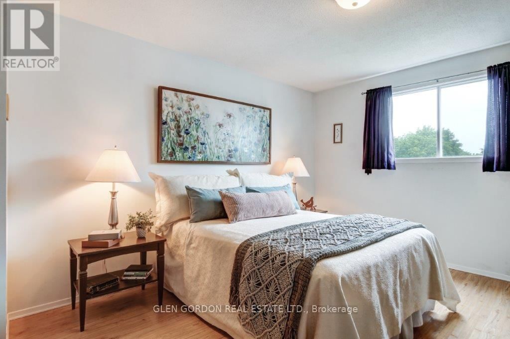 63 CAPRICE CRESCENT Image 13