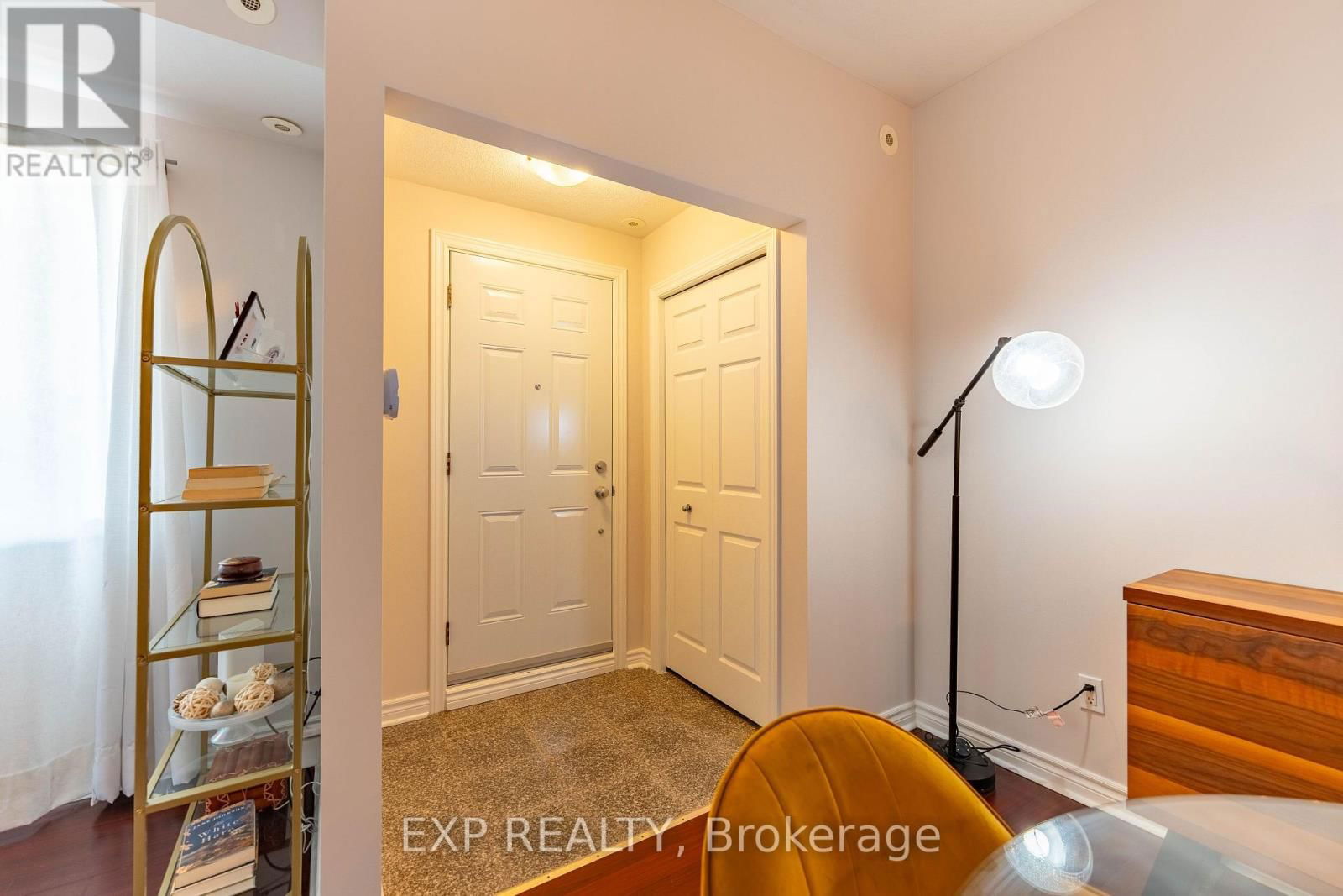 D - 221 CRESTWAY DRIVE Image 3