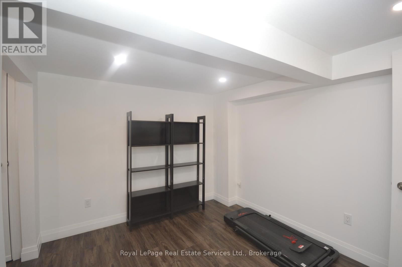 92 ADAM STREET Image 37