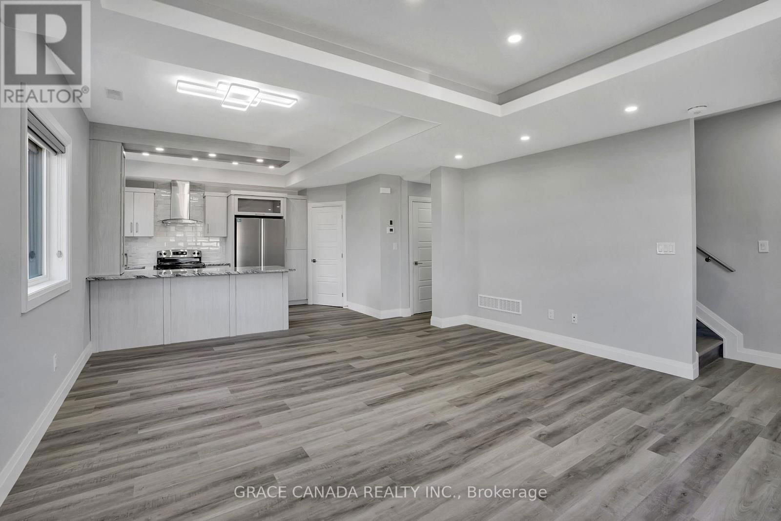 A - 1659 WINDSOR AVENUE Image 4