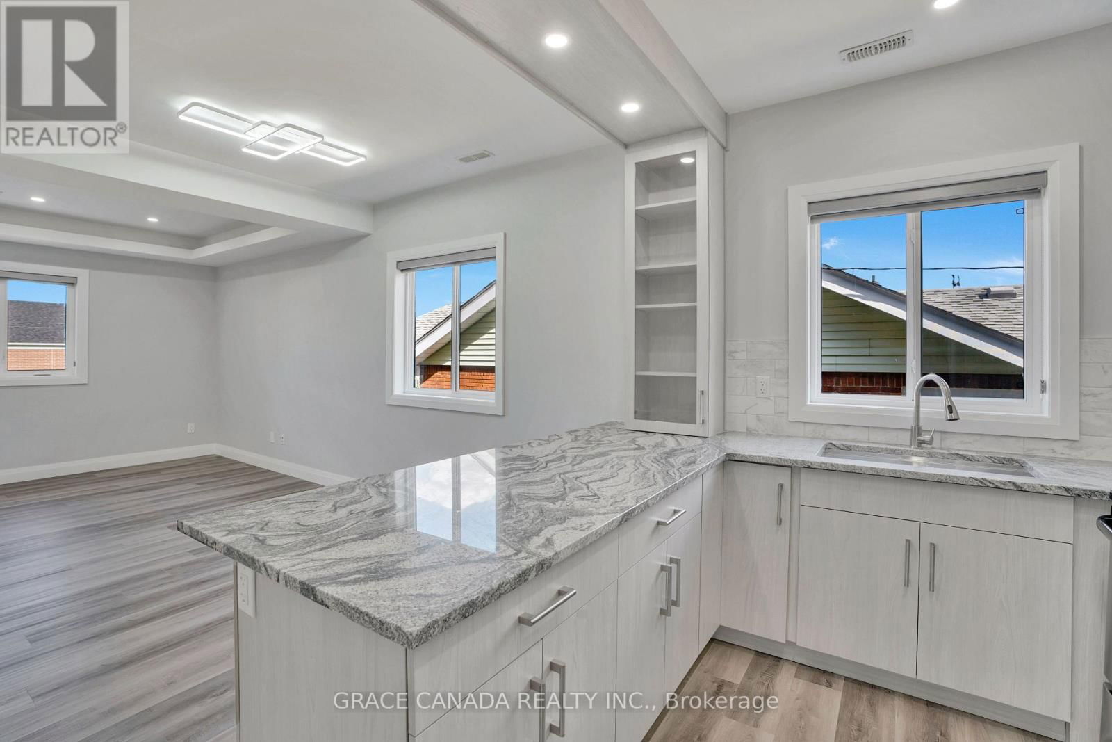 A - 1659 WINDSOR AVENUE Image 7