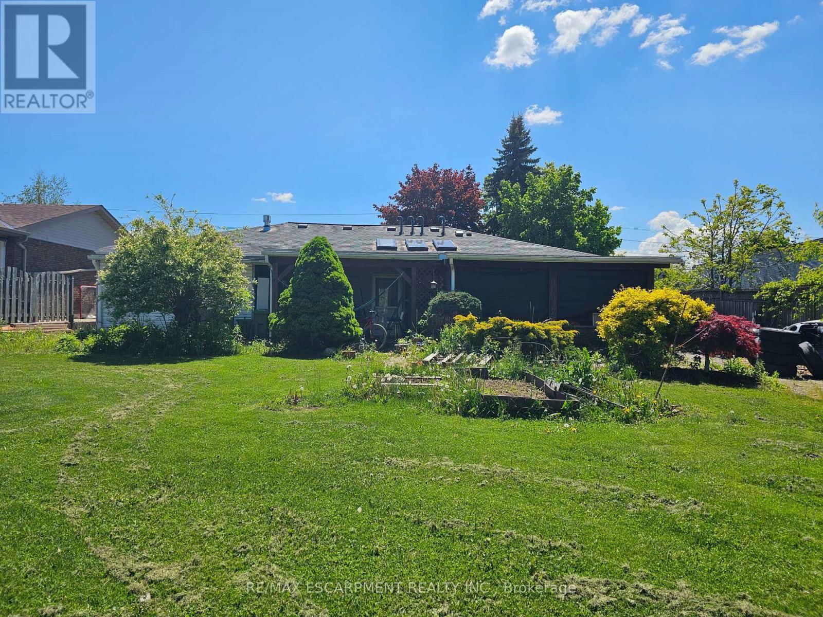 8506 TWENTY ROAD Image 11