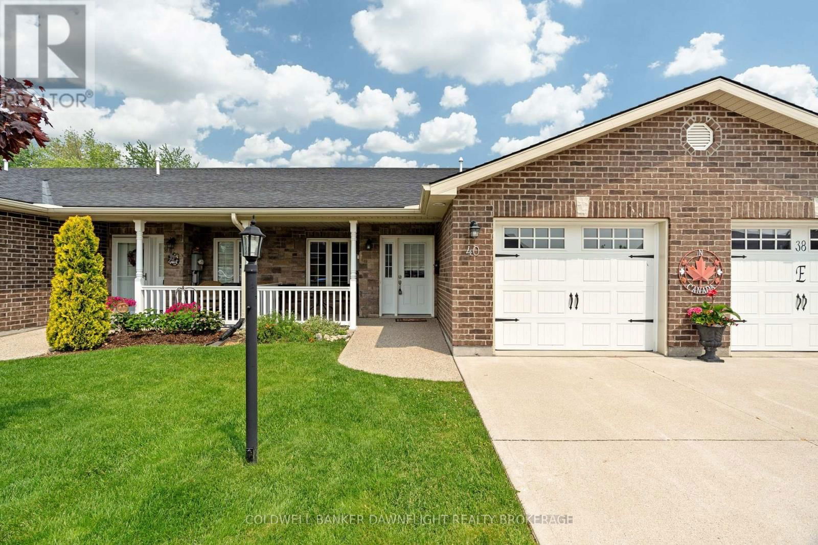 40 DEVON DRIVE Image 2