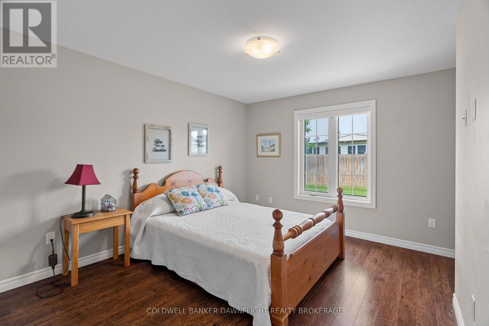 40 DEVON DRIVE Image 33
