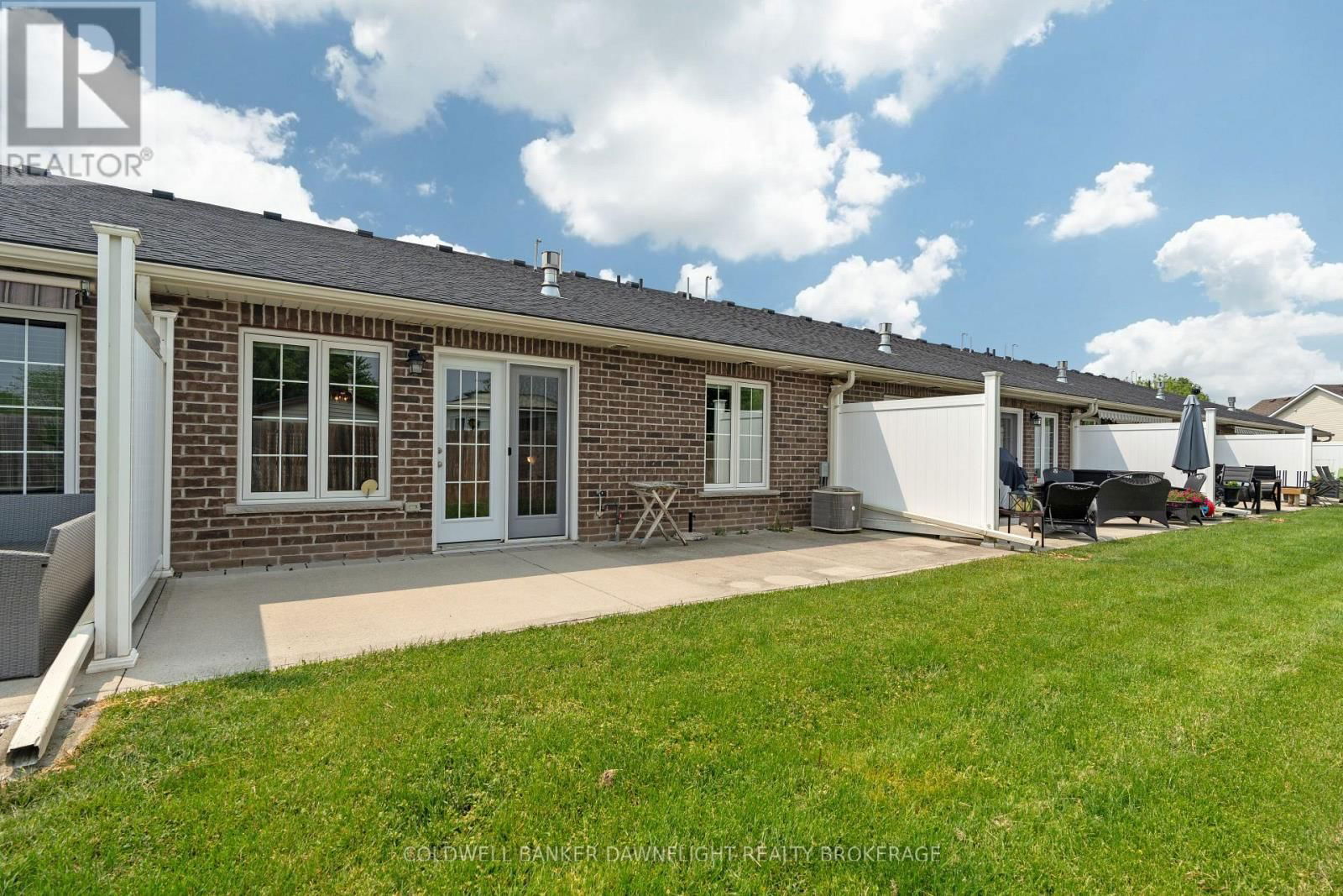 40 DEVON DRIVE Image 41