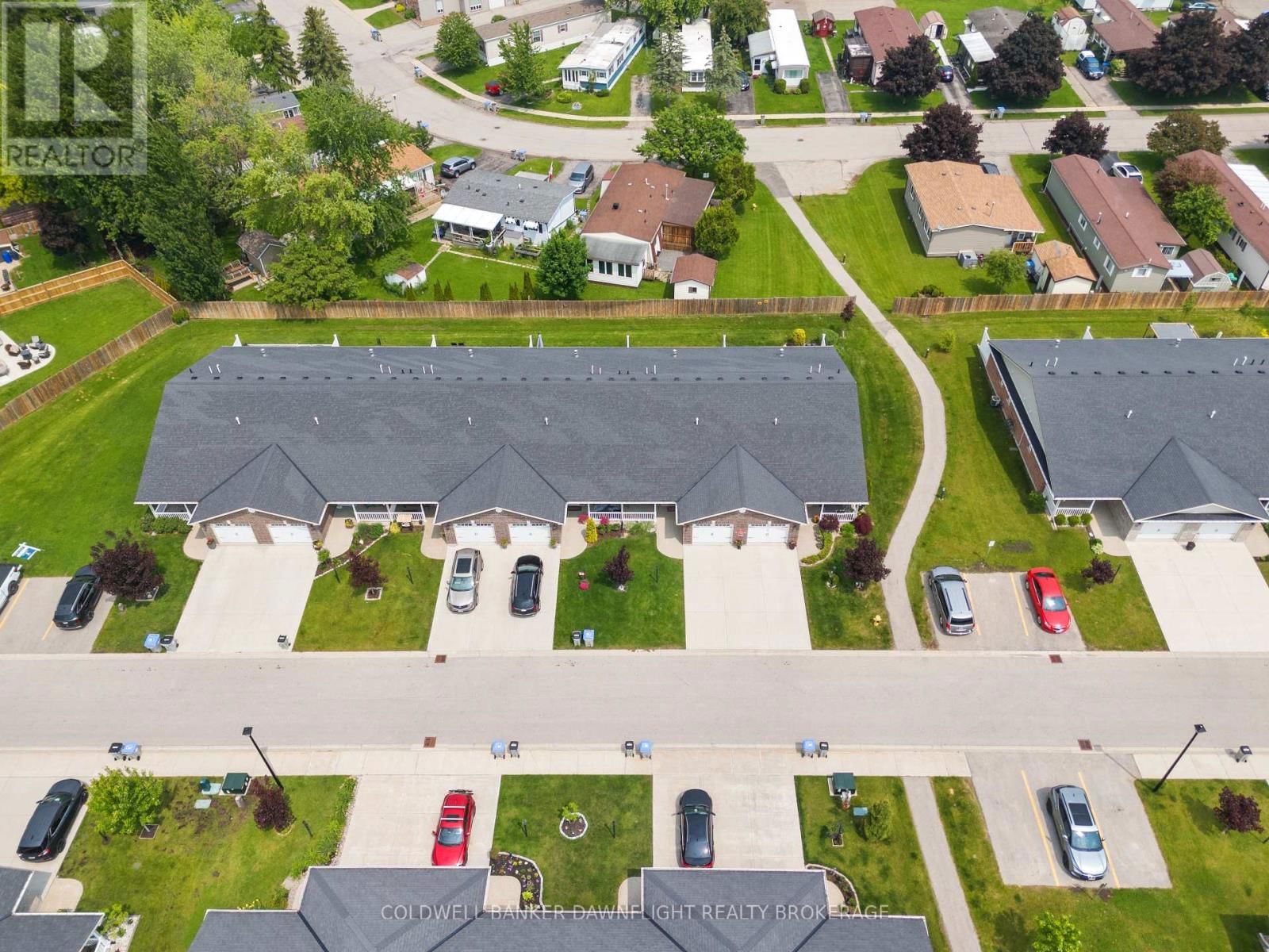 40 DEVON DRIVE Image 44