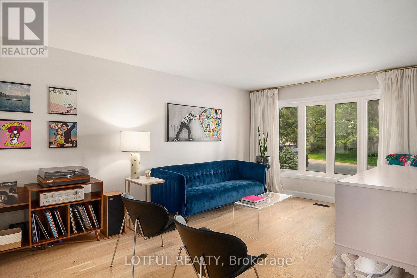 1147 STE. THERESE LANE Image 11