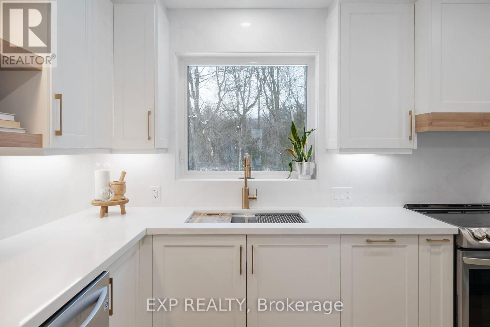 201 CLITHEROE ROAD Image 18