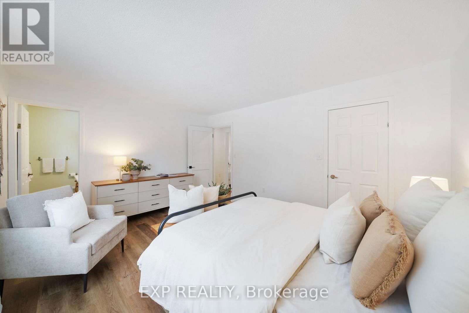 201 CLITHEROE ROAD Image 23