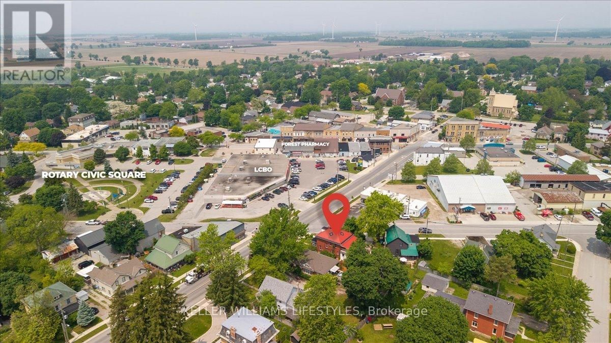 9 MAIN STREET SOUTH Image 2