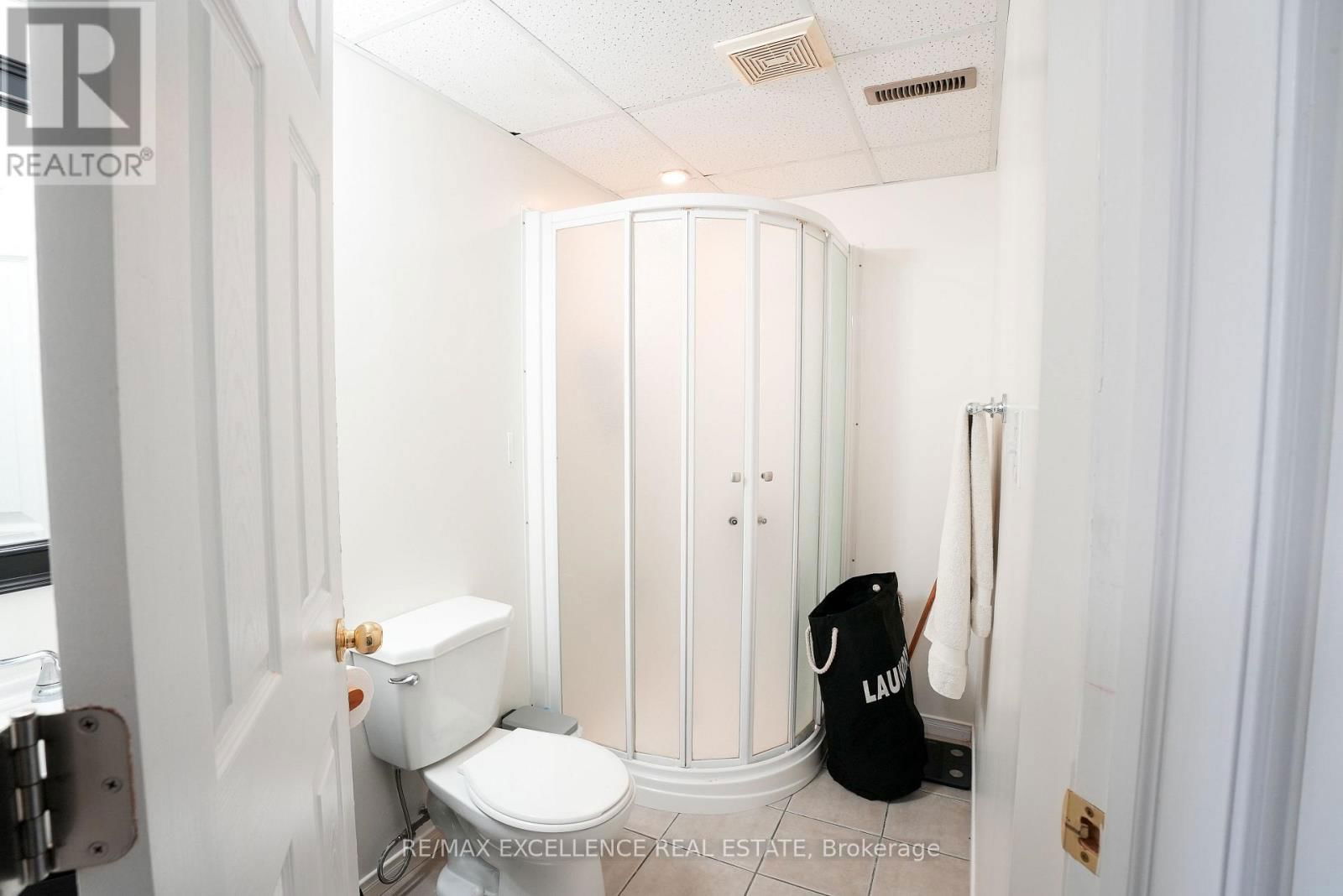 274 WATSON PARKWAY NORTH Image 36