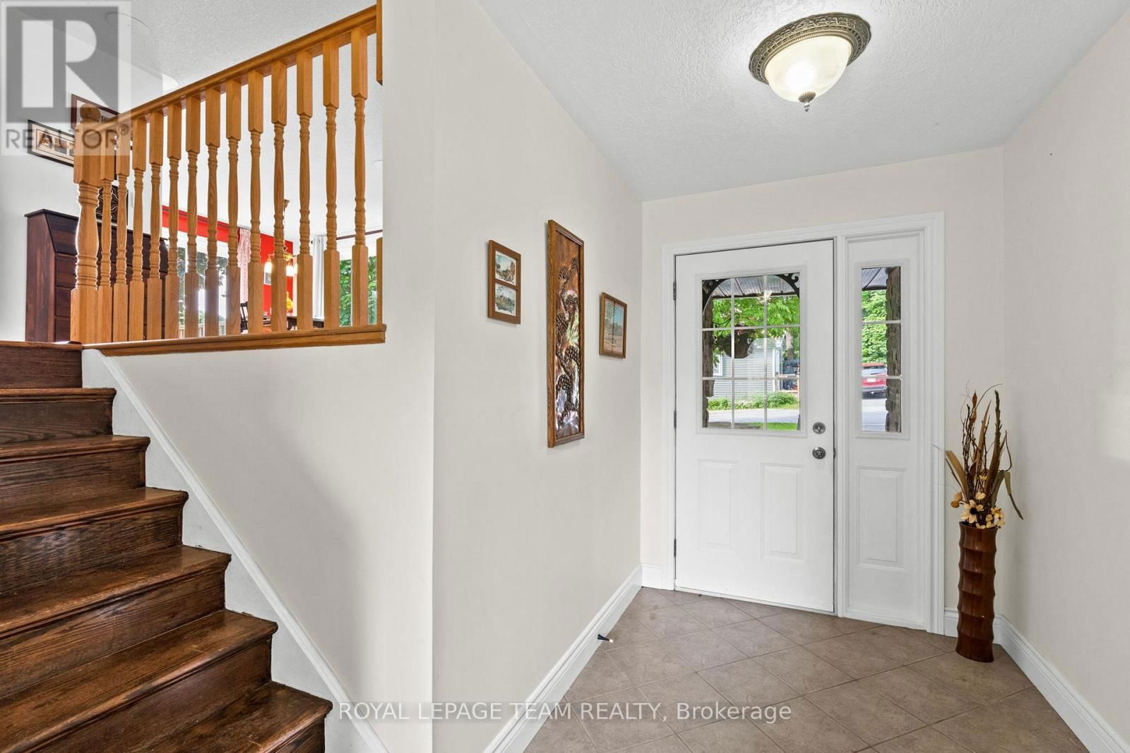 105 CAMPBELL STREET Image 12