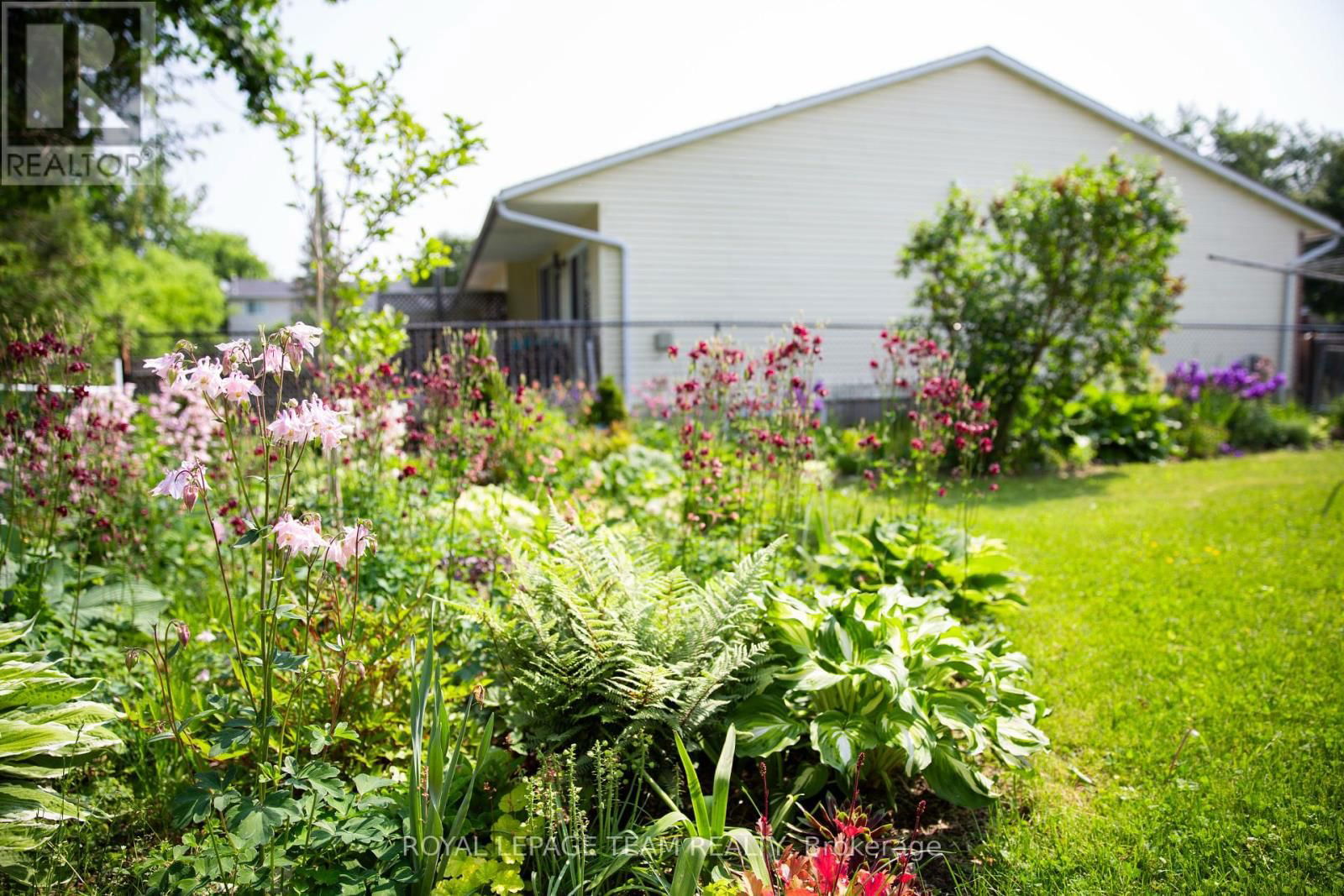 105 CAMPBELL STREET Image 45
