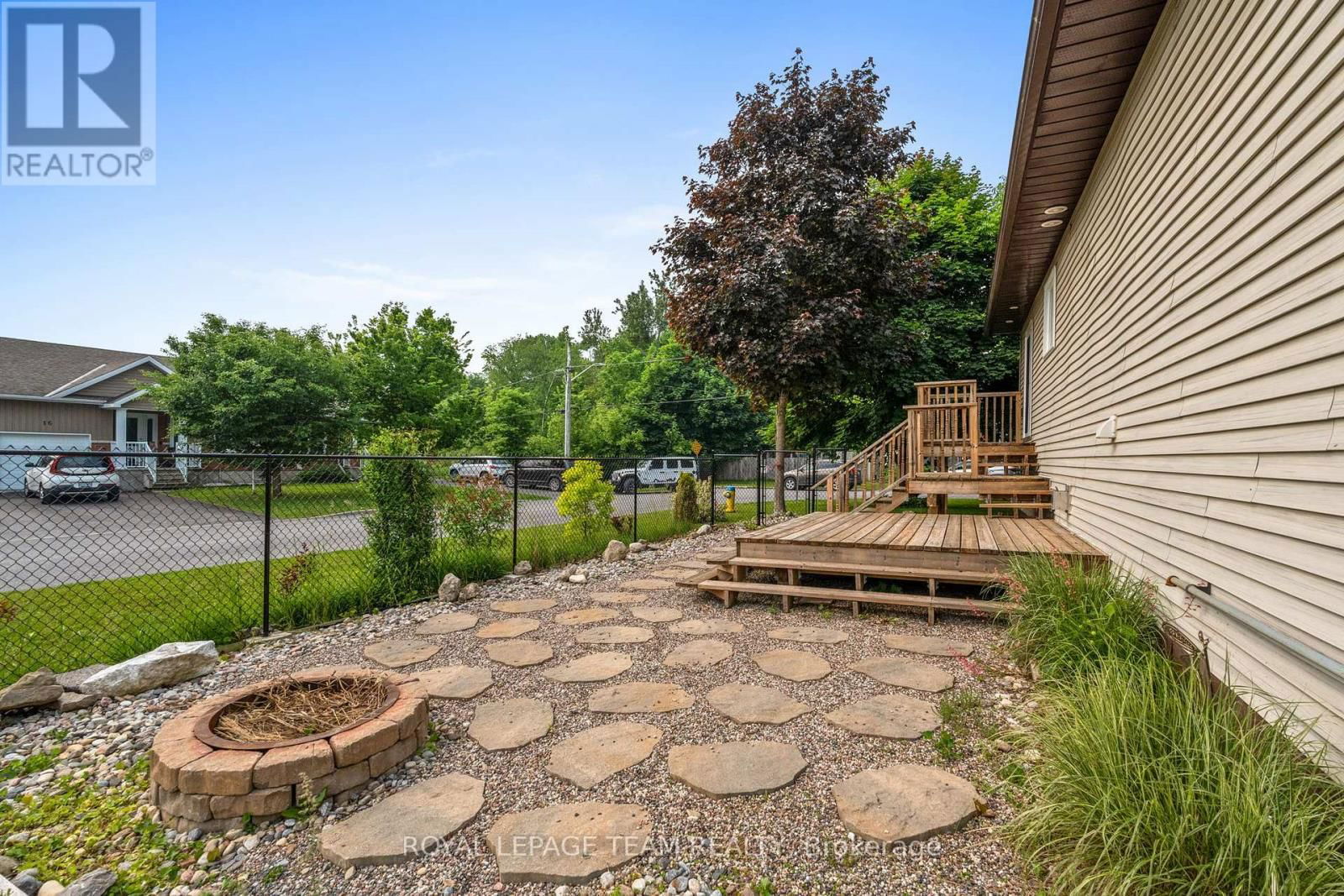 105 CAMPBELL STREET Image 5
