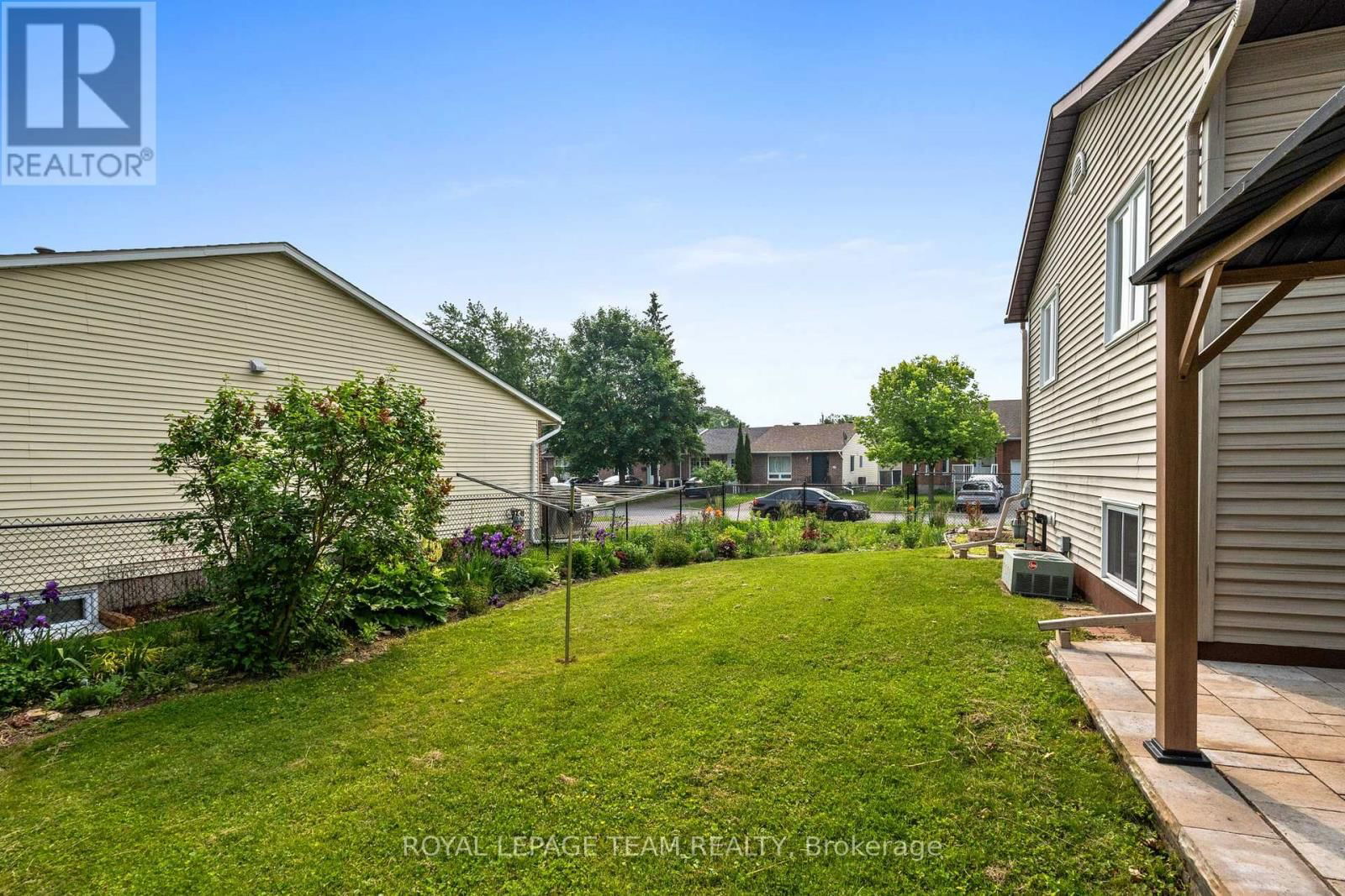 105 CAMPBELL STREET Image 6