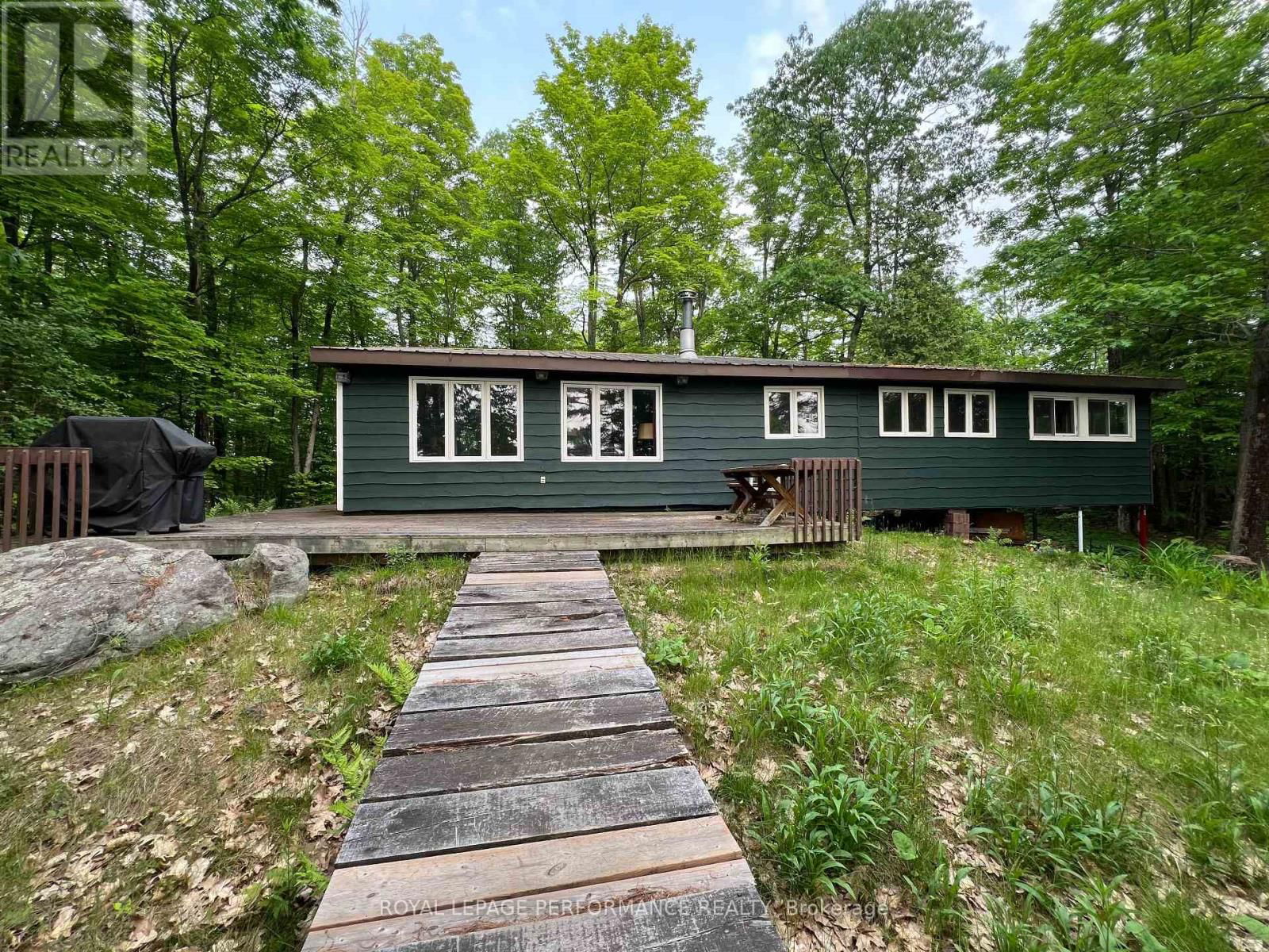 108 RAYCROFT CREEK Image 1