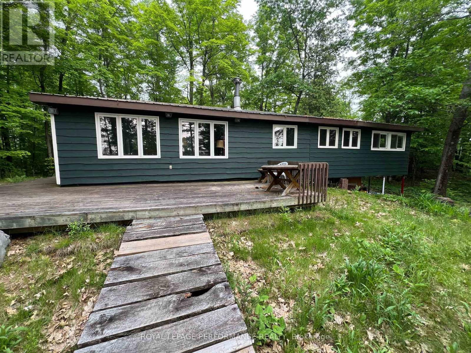 108 RAYCROFT CREEK Image 10