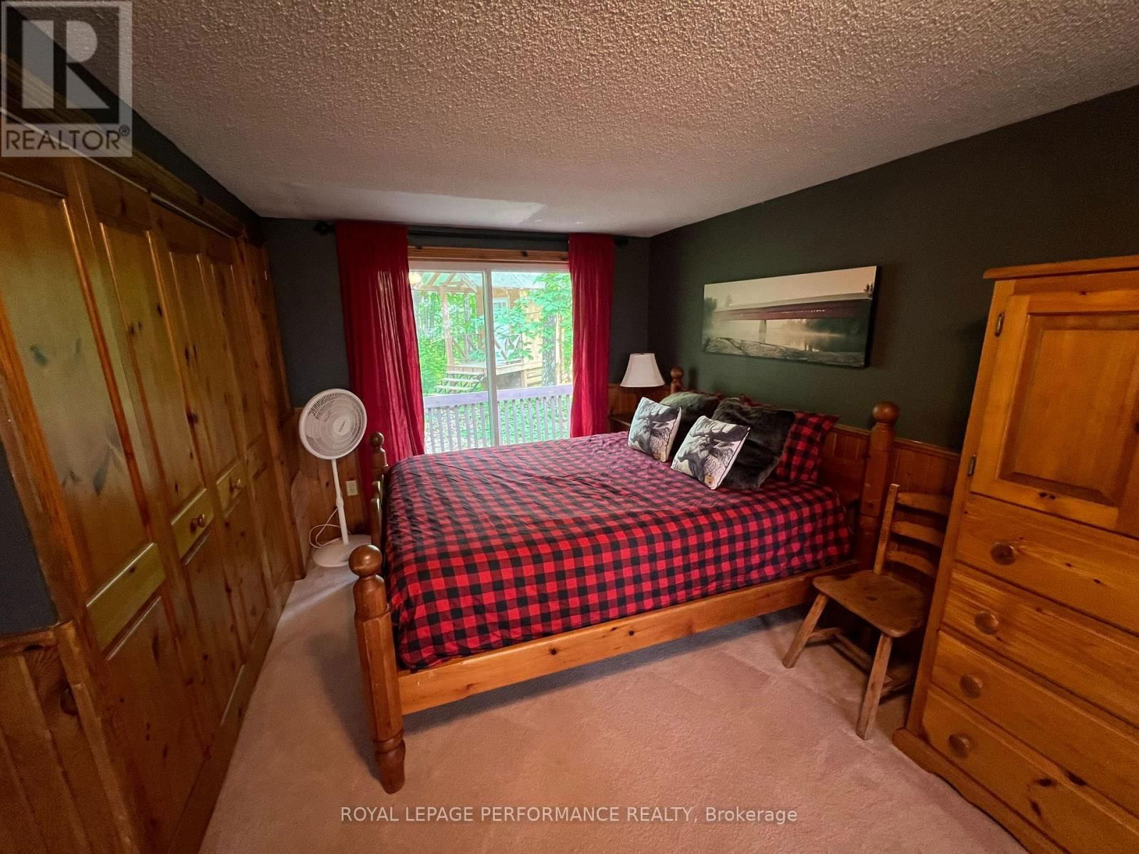 108 RAYCROFT CREEK Image 23