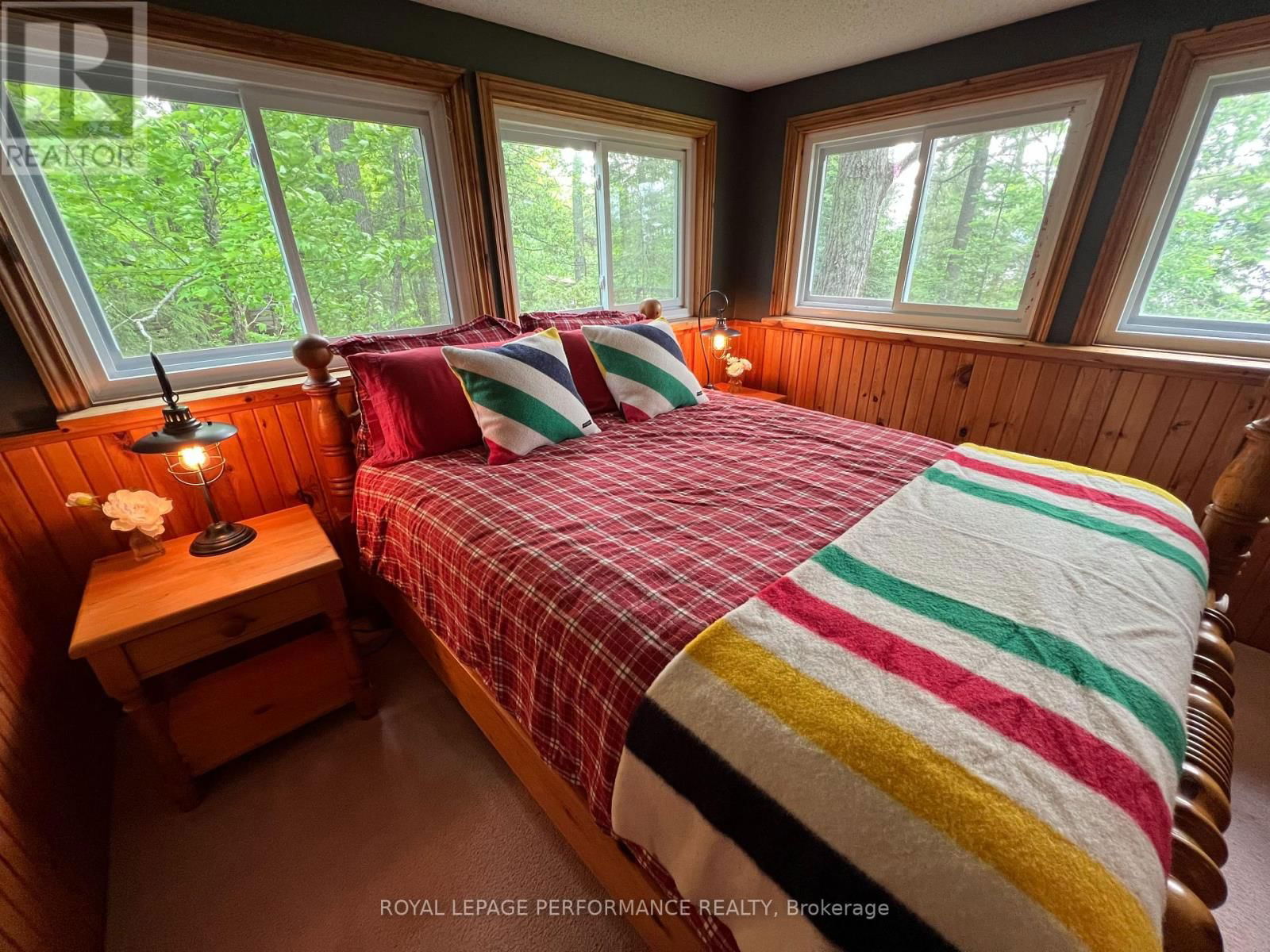 108 RAYCROFT CREEK Image 25